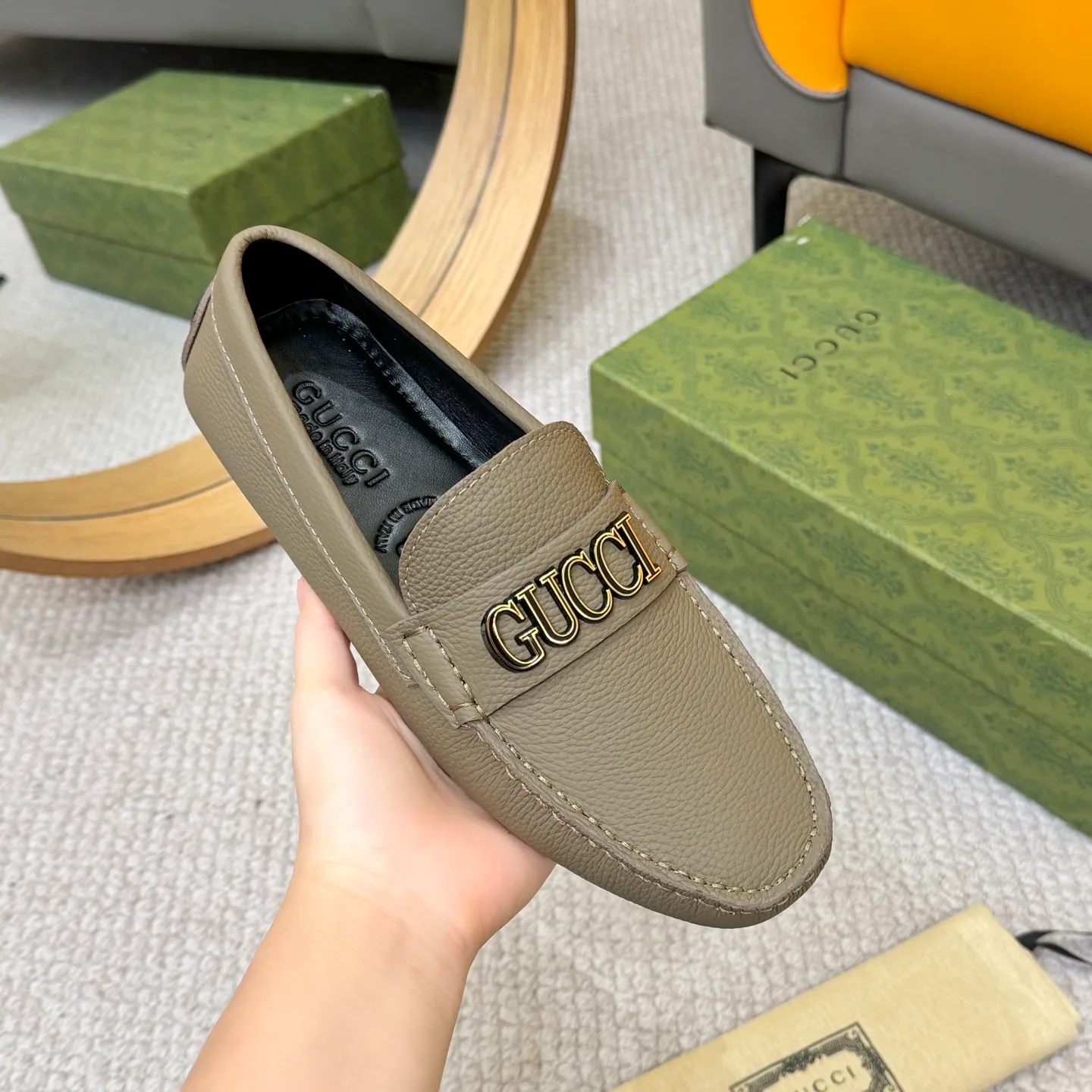 Men's shoes 💰420 (Yangli) Gucci* - the top version of Gucci classic beanie shoes! It is made of imported original cowhide and has a comfortable first layer of sheepskin lining! Original wear-resistant rubber outsole! High quality products! Size 38-46, with shoe dial, cloth bag, card